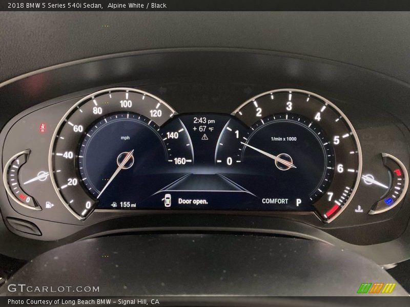 Alpine White / Black 2018 BMW 5 Series 540i Sedan