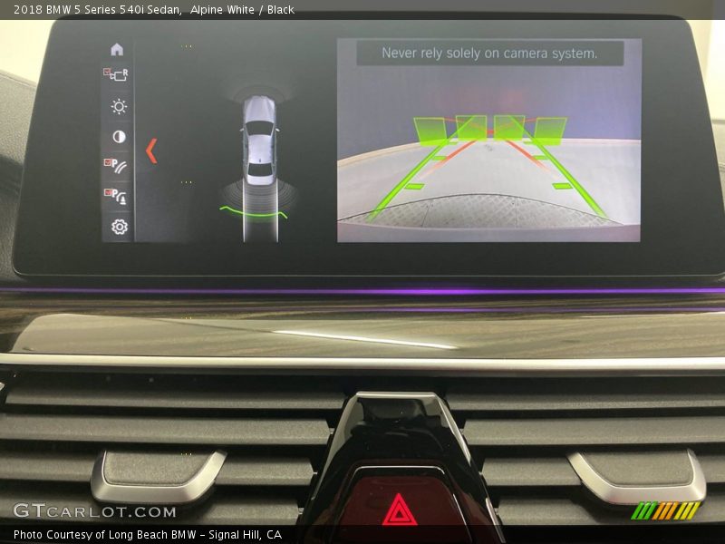 Alpine White / Black 2018 BMW 5 Series 540i Sedan
