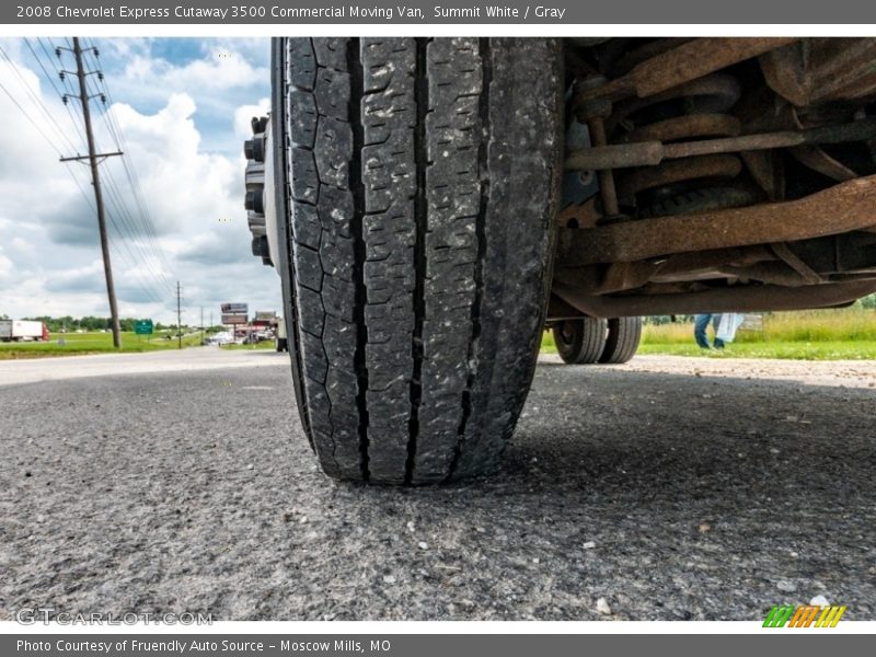 Summit White / Gray 2008 Chevrolet Express Cutaway 3500 Commercial Moving Van