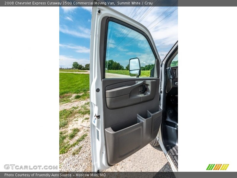 Summit White / Gray 2008 Chevrolet Express Cutaway 3500 Commercial Moving Van