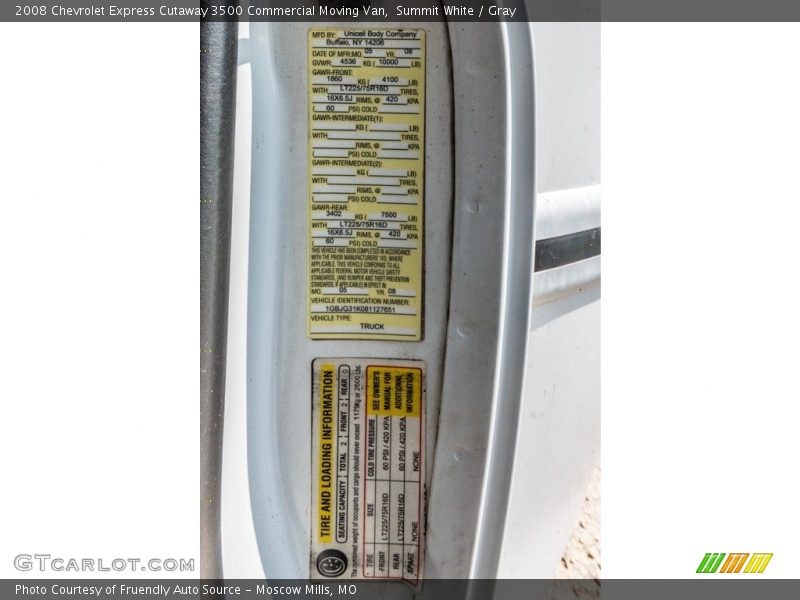 Summit White / Gray 2008 Chevrolet Express Cutaway 3500 Commercial Moving Van