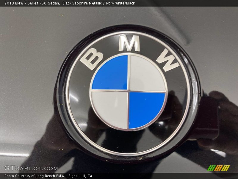Black Sapphire Metallic / Ivory White/Black 2018 BMW 7 Series 750i Sedan