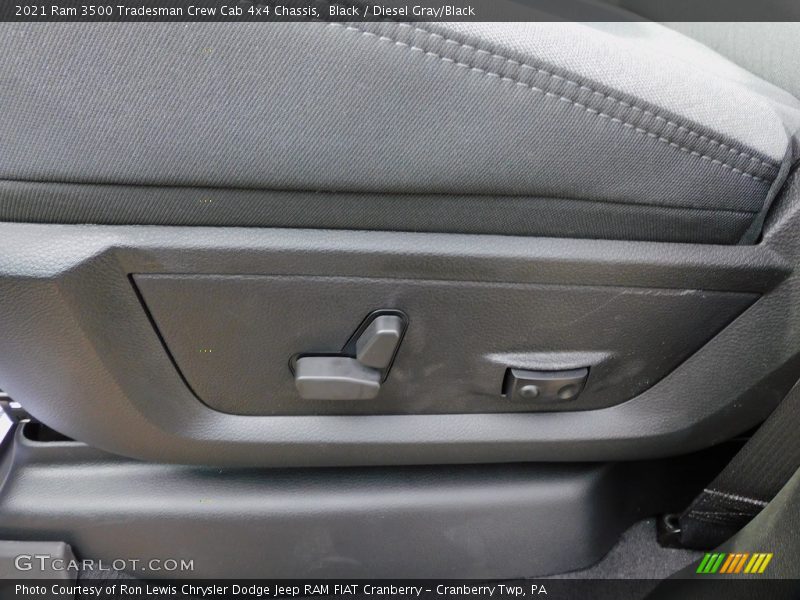 Black / Diesel Gray/Black 2021 Ram 3500 Tradesman Crew Cab 4x4 Chassis