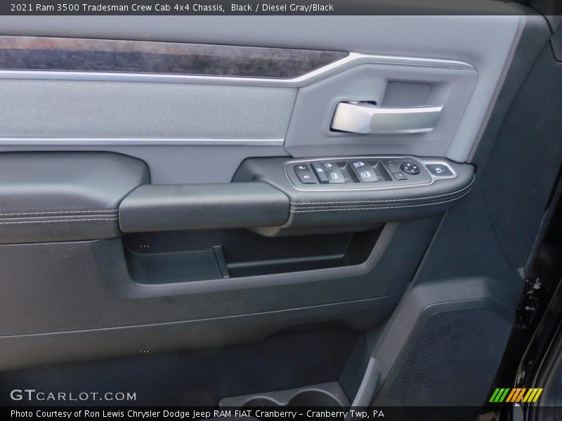 Black / Diesel Gray/Black 2021 Ram 3500 Tradesman Crew Cab 4x4 Chassis