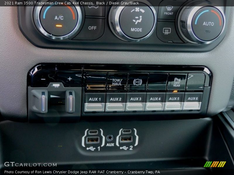 Controls of 2021 3500 Tradesman Crew Cab 4x4 Chassis