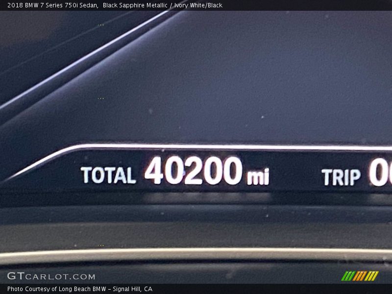 Black Sapphire Metallic / Ivory White/Black 2018 BMW 7 Series 750i Sedan