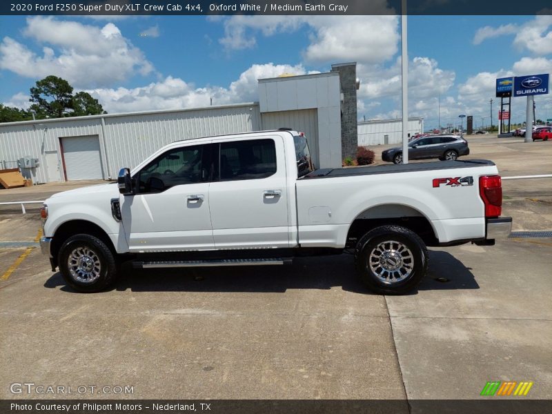 Oxford White / Medium Earth Gray 2020 Ford F250 Super Duty XLT Crew Cab 4x4