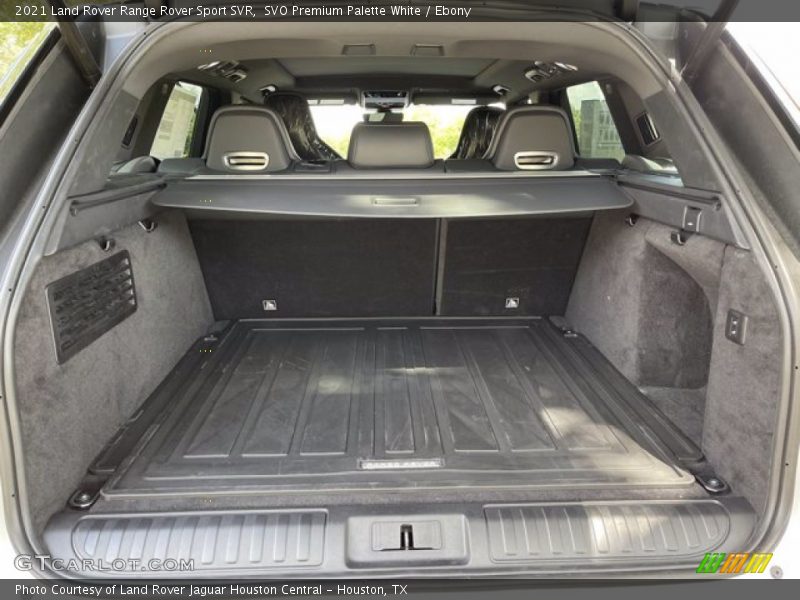  2021 Range Rover Sport SVR Trunk