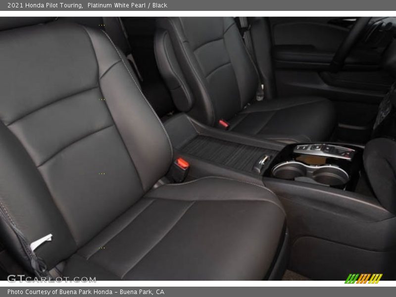 Platinum White Pearl / Black 2021 Honda Pilot Touring