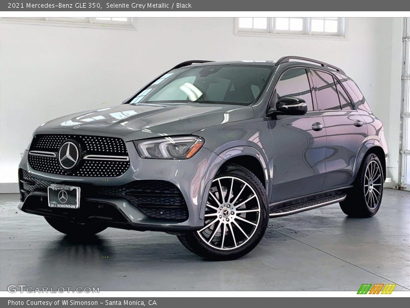 Front 3/4 View of 2021 GLE 350
