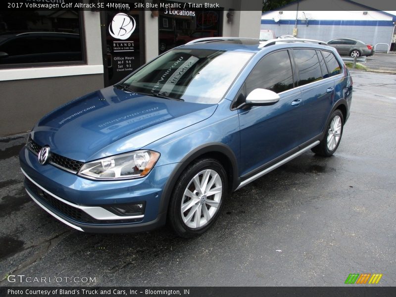 Silk Blue Metallic / Titan Black 2017 Volkswagen Golf Alltrack SE 4Motion