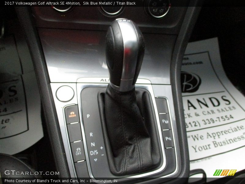 Silk Blue Metallic / Titan Black 2017 Volkswagen Golf Alltrack SE 4Motion