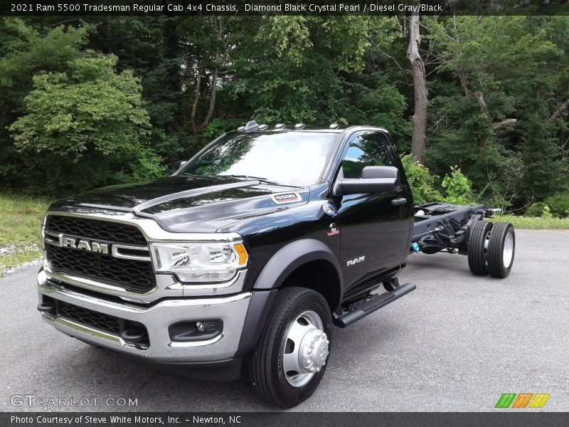 Diamond Black Crystal Pearl / Diesel Gray/Black 2021 Ram 5500 Tradesman Regular Cab 4x4 Chassis