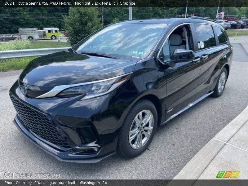 Midnight Black Metallic / Graphite 2021 Toyota Sienna XSE AWD Hybrid