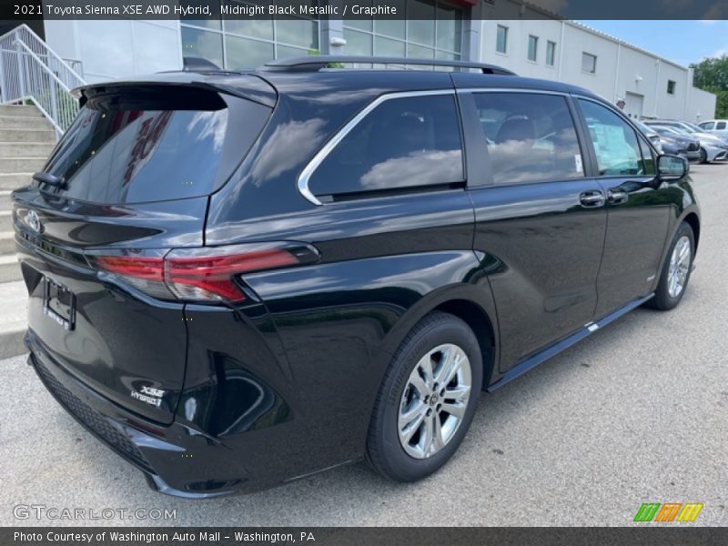 Midnight Black Metallic / Graphite 2021 Toyota Sienna XSE AWD Hybrid