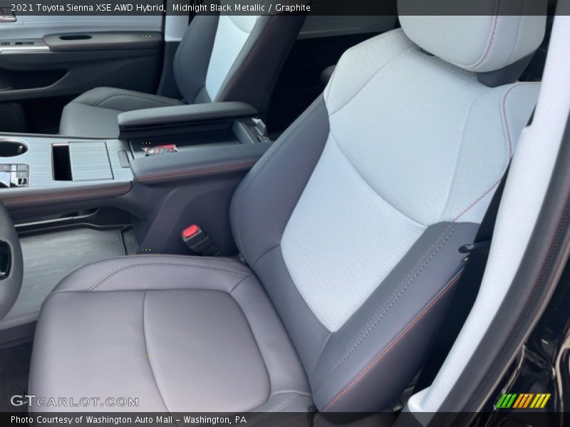 Midnight Black Metallic / Graphite 2021 Toyota Sienna XSE AWD Hybrid
