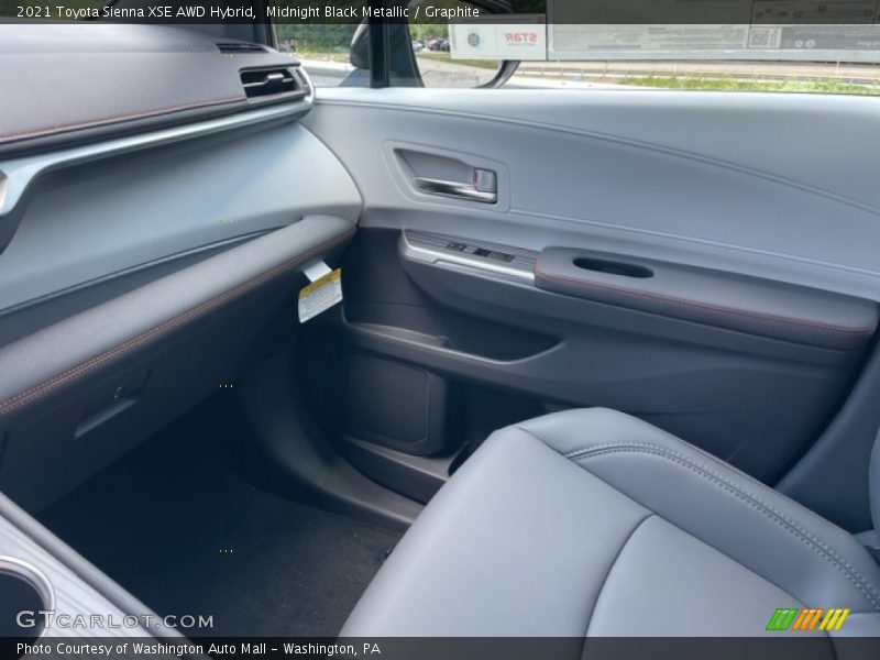 Midnight Black Metallic / Graphite 2021 Toyota Sienna XSE AWD Hybrid