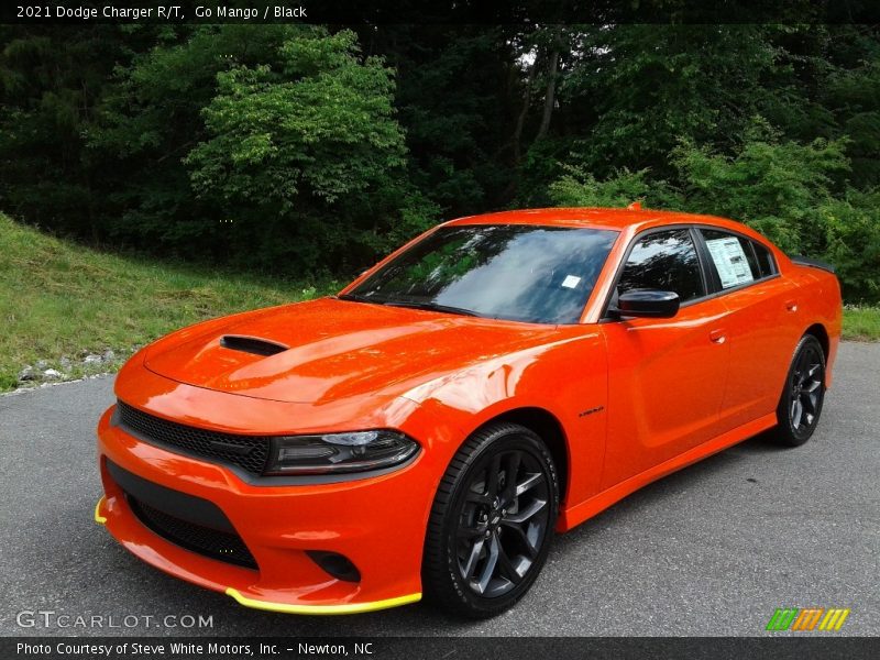 Front 3/4 View of 2021 Charger R/T