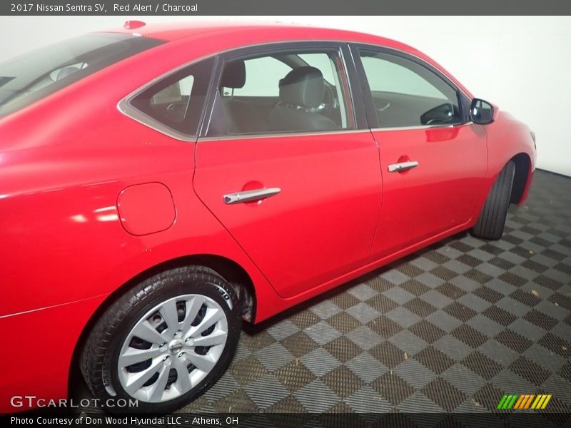 Red Alert / Charcoal 2017 Nissan Sentra SV
