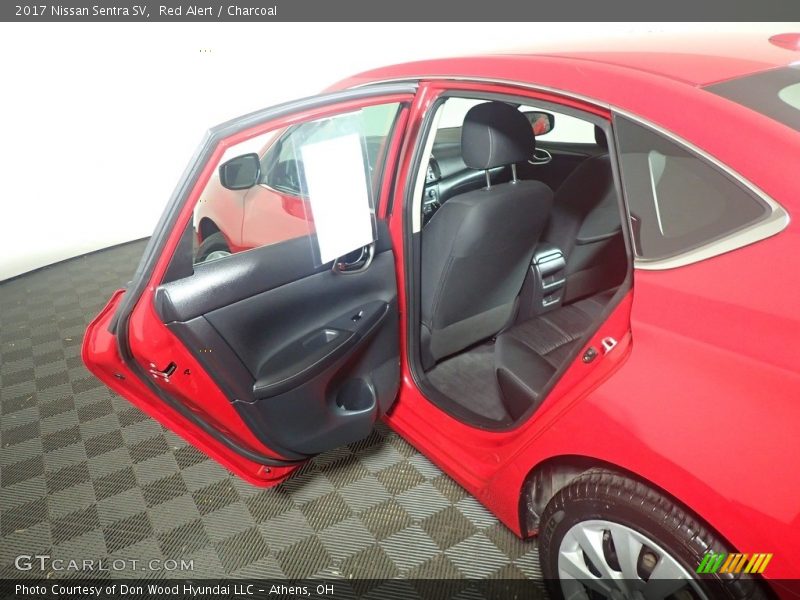 Red Alert / Charcoal 2017 Nissan Sentra SV