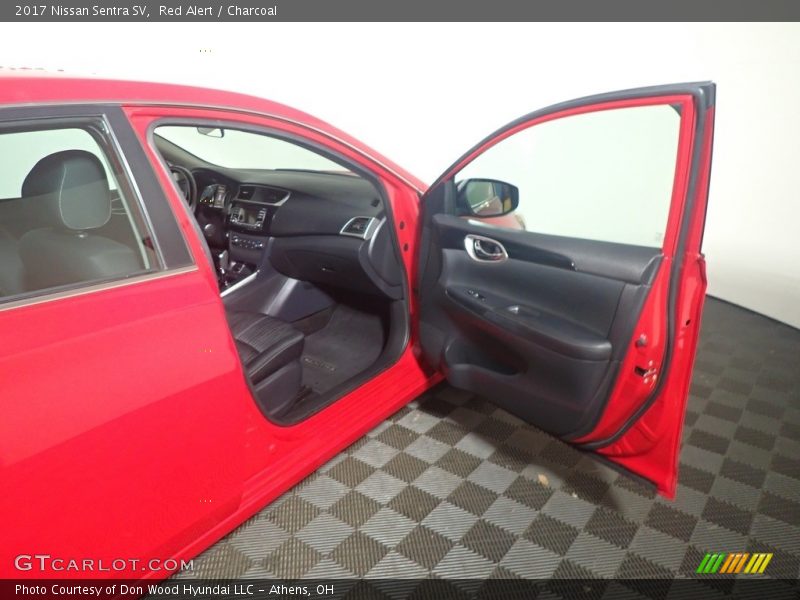 Red Alert / Charcoal 2017 Nissan Sentra SV