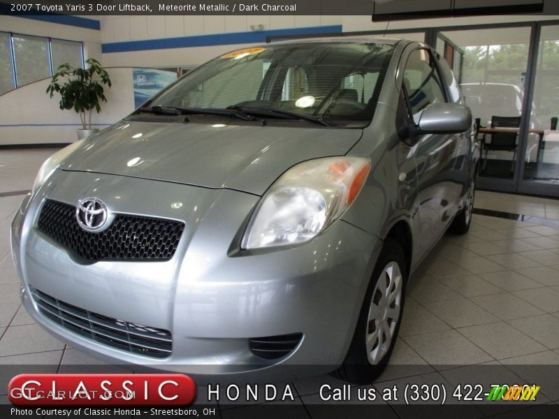 Meteorite Metallic / Dark Charcoal 2007 Toyota Yaris 3 Door Liftback