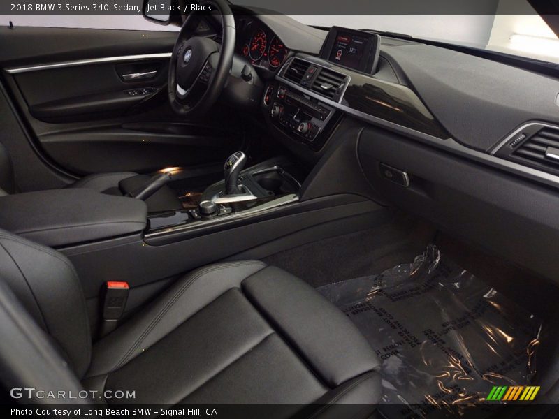 Jet Black / Black 2018 BMW 3 Series 340i Sedan