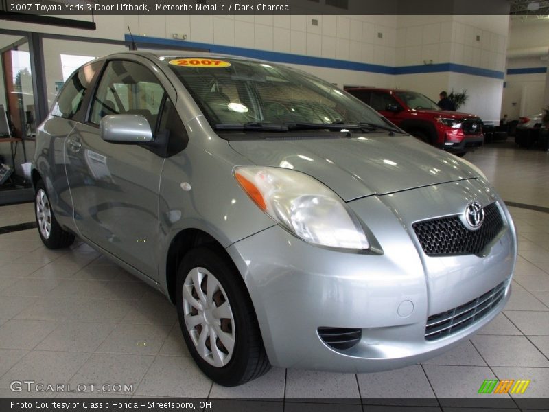 Meteorite Metallic / Dark Charcoal 2007 Toyota Yaris 3 Door Liftback