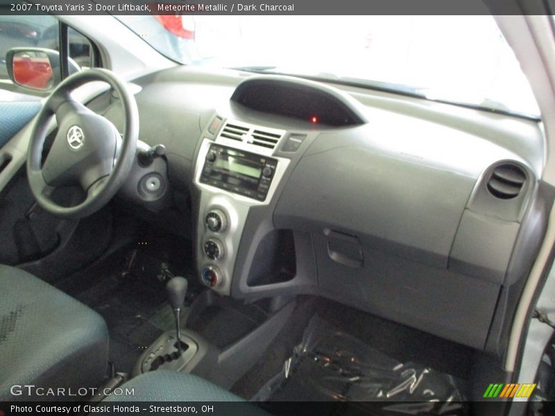 Meteorite Metallic / Dark Charcoal 2007 Toyota Yaris 3 Door Liftback