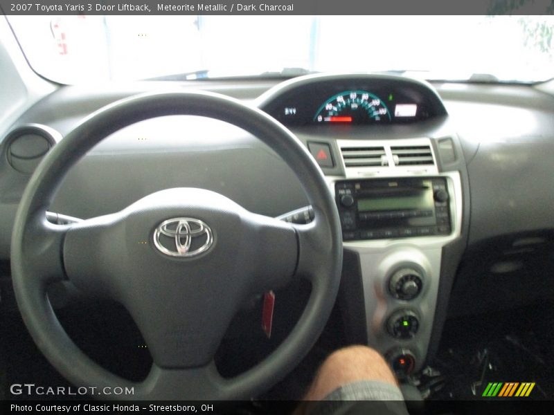 Meteorite Metallic / Dark Charcoal 2007 Toyota Yaris 3 Door Liftback