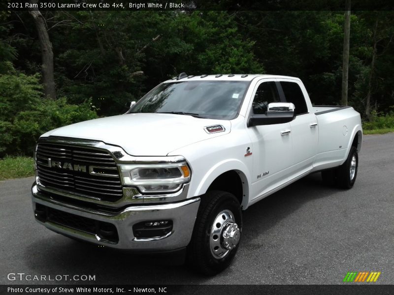 Bright White / Black 2021 Ram 3500 Laramie Crew Cab 4x4