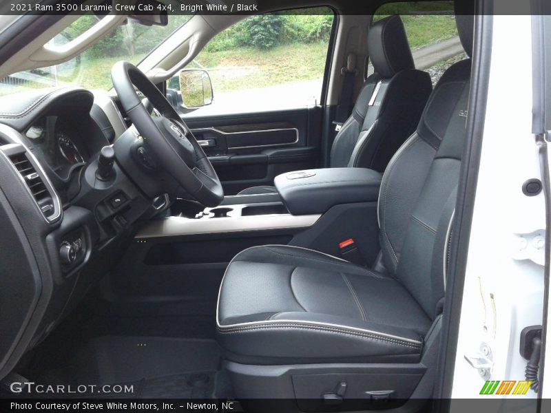 Bright White / Black 2021 Ram 3500 Laramie Crew Cab 4x4