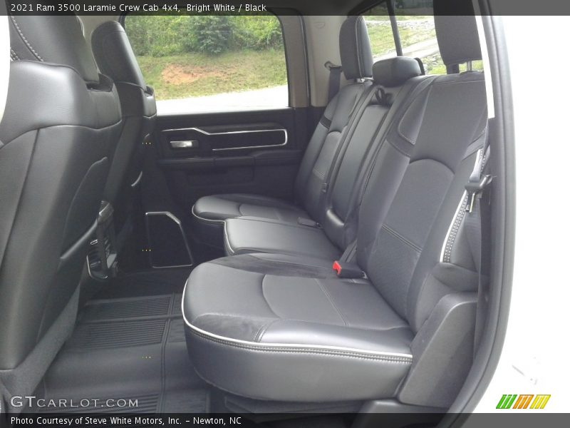 Bright White / Black 2021 Ram 3500 Laramie Crew Cab 4x4