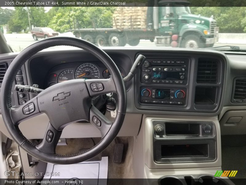 Summit White / Gray/Dark Charcoal 2005 Chevrolet Tahoe LT 4x4