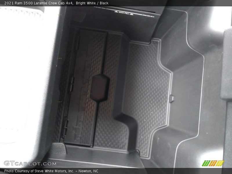 Bright White / Black 2021 Ram 3500 Laramie Crew Cab 4x4