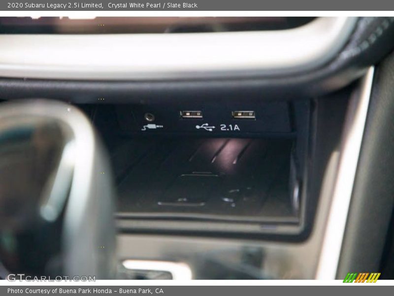 Crystal White Pearl / Slate Black 2020 Subaru Legacy 2.5i Limited