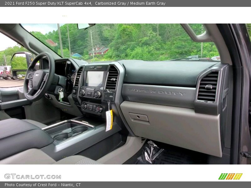 Dashboard of 2021 F250 Super Duty XLT SuperCab 4x4