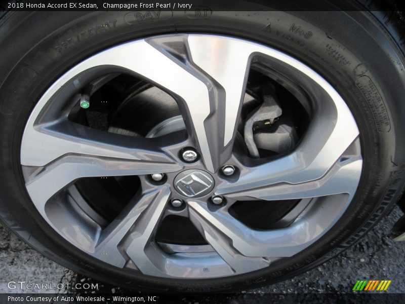 Champagne Frost Pearl / Ivory 2018 Honda Accord EX Sedan