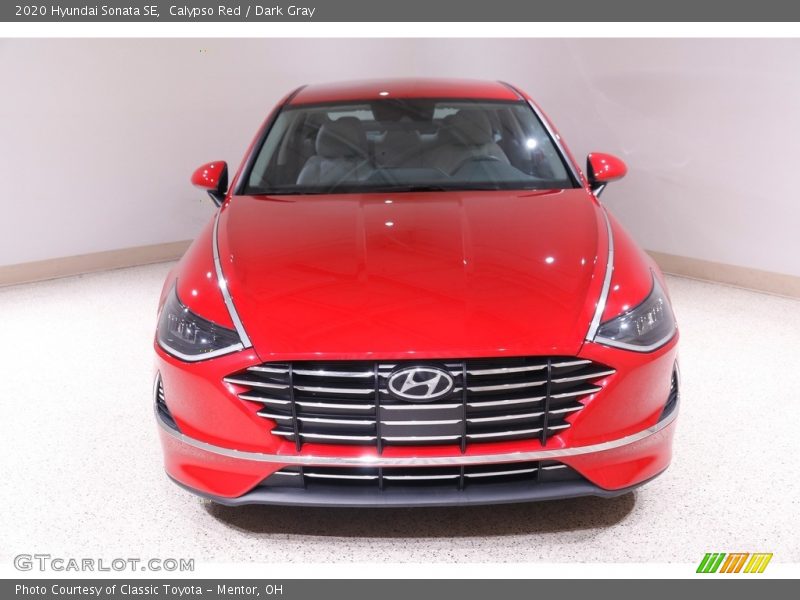 Calypso Red / Dark Gray 2020 Hyundai Sonata SE