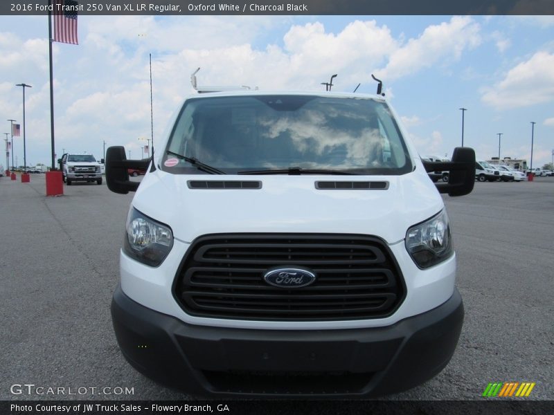  2016 Transit 250 Van XL LR Regular Oxford White