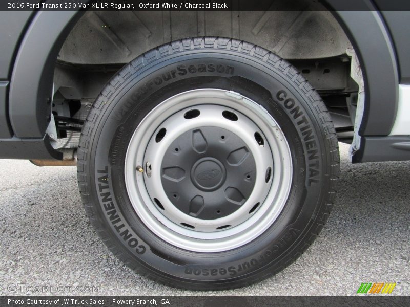  2016 Transit 250 Van XL LR Regular Wheel