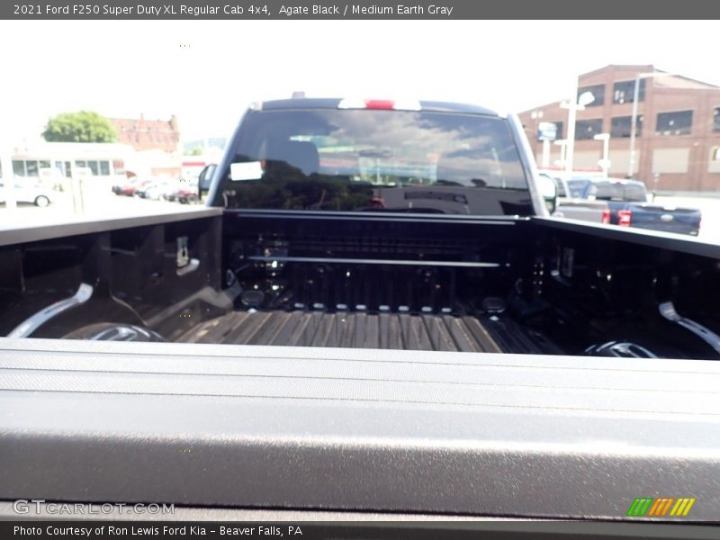 Agate Black / Medium Earth Gray 2021 Ford F250 Super Duty XL Regular Cab 4x4