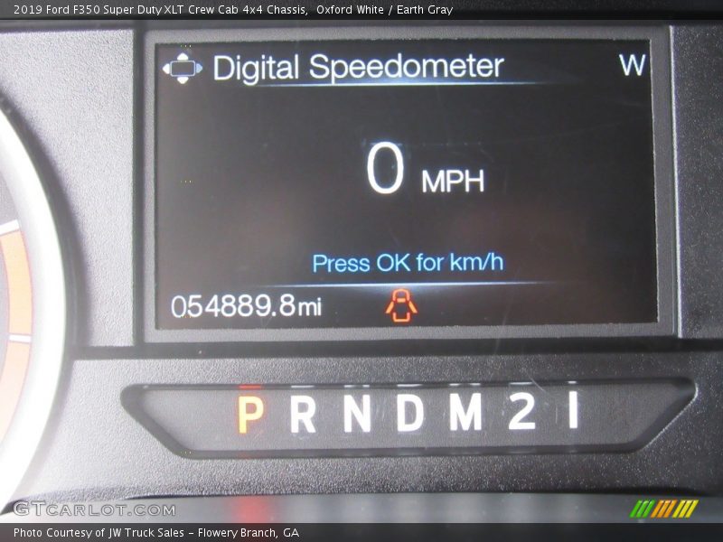 Oxford White / Earth Gray 2019 Ford F350 Super Duty XLT Crew Cab 4x4 Chassis