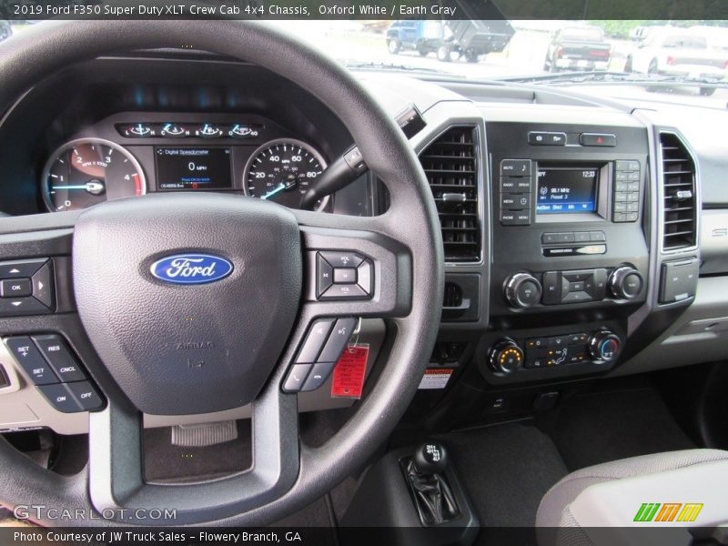 Oxford White / Earth Gray 2019 Ford F350 Super Duty XLT Crew Cab 4x4 Chassis