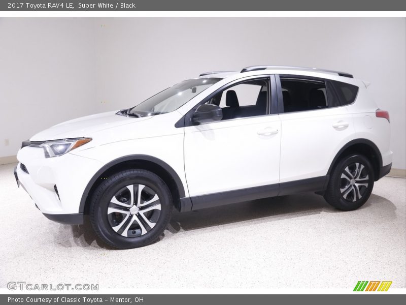 Super White / Black 2017 Toyota RAV4 LE