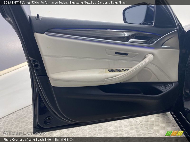Bluestone Metallic / Canberra Beige/Black 2019 BMW 5 Series 530e iPerformance Sedan