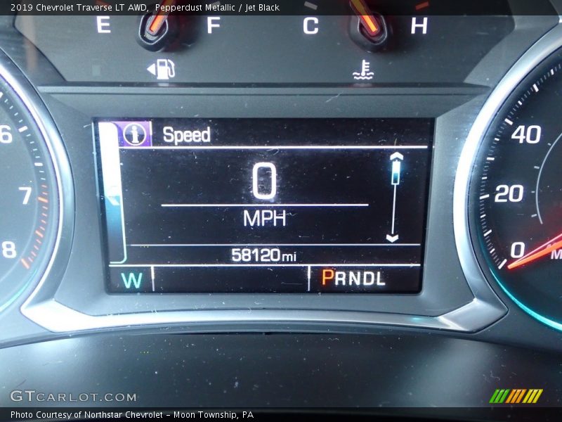 Pepperdust Metallic / Jet Black 2019 Chevrolet Traverse LT AWD