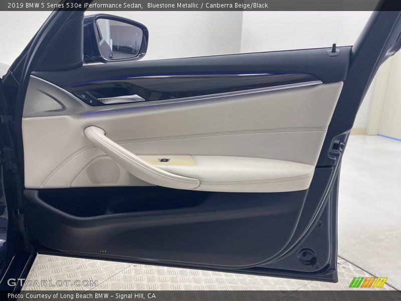Bluestone Metallic / Canberra Beige/Black 2019 BMW 5 Series 530e iPerformance Sedan