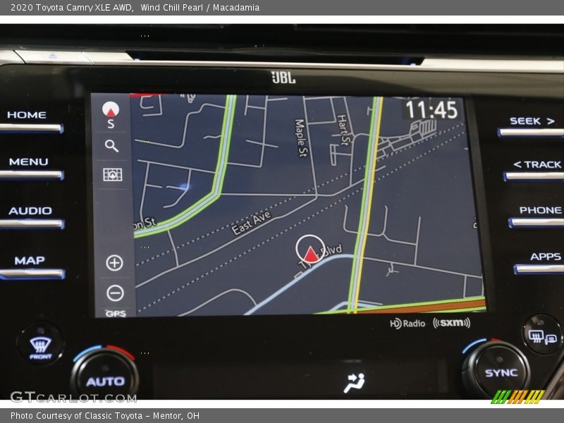 Wind Chill Pearl / Macadamia 2020 Toyota Camry XLE AWD