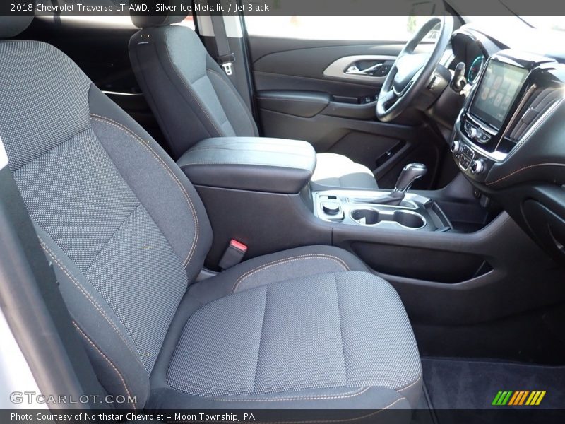 Silver Ice Metallic / Jet Black 2018 Chevrolet Traverse LT AWD